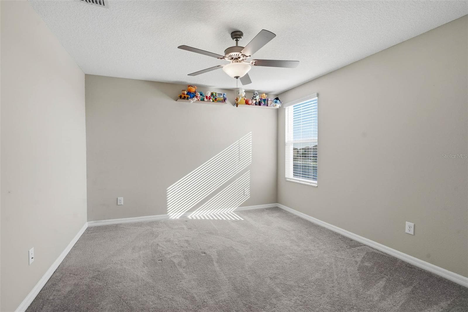 Single Family Residence at 31455 BARREL WAVE WAY, WESLEY CHAPEL, photo 33 of 72
