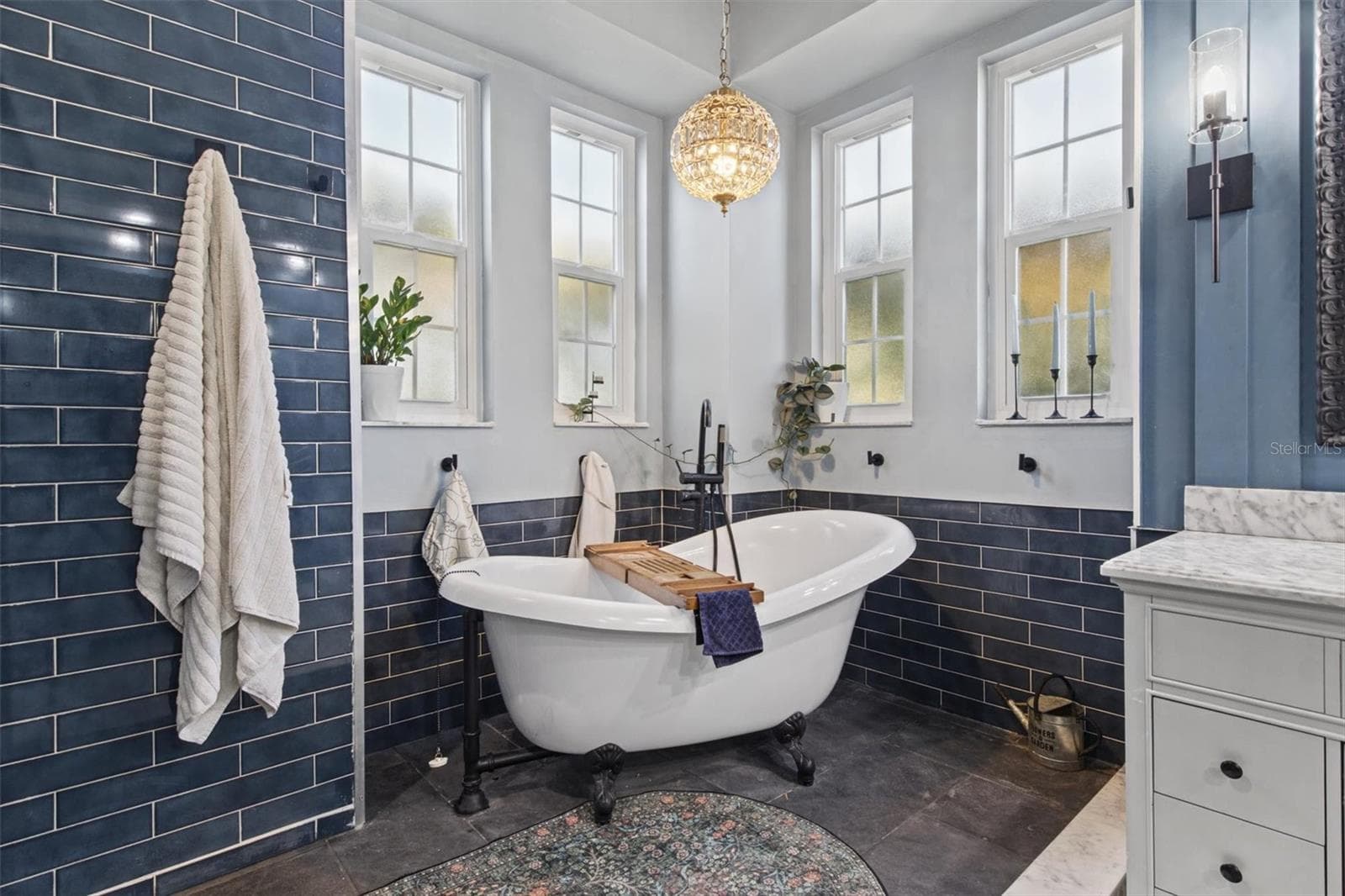 Primary Bathroom - 2809 CHATSWORTH LN, LAKELAND