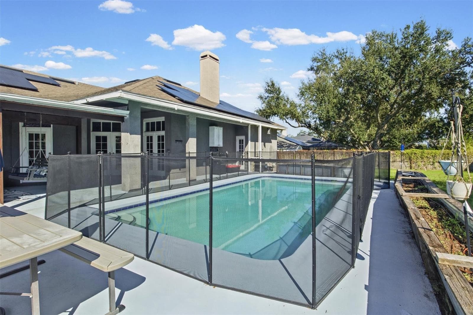 Pool - 2809 CHATSWORTH LN, LAKELAND