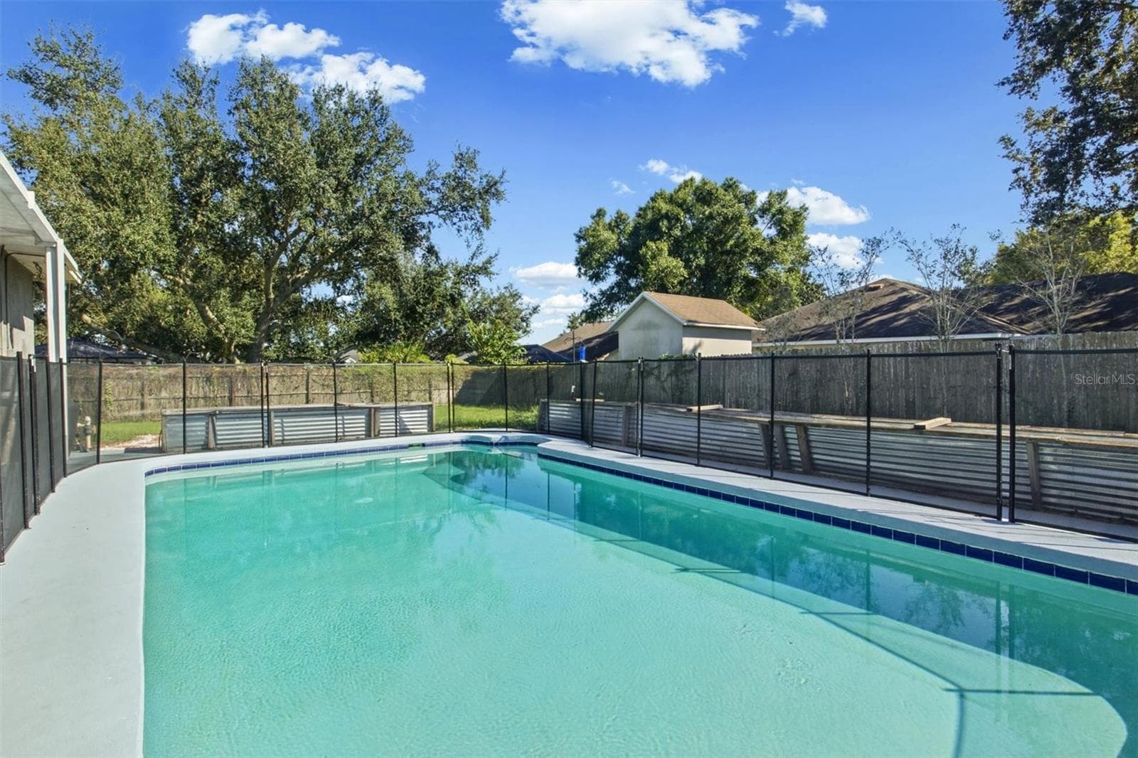 Pool - 2809 CHATSWORTH LN, LAKELAND