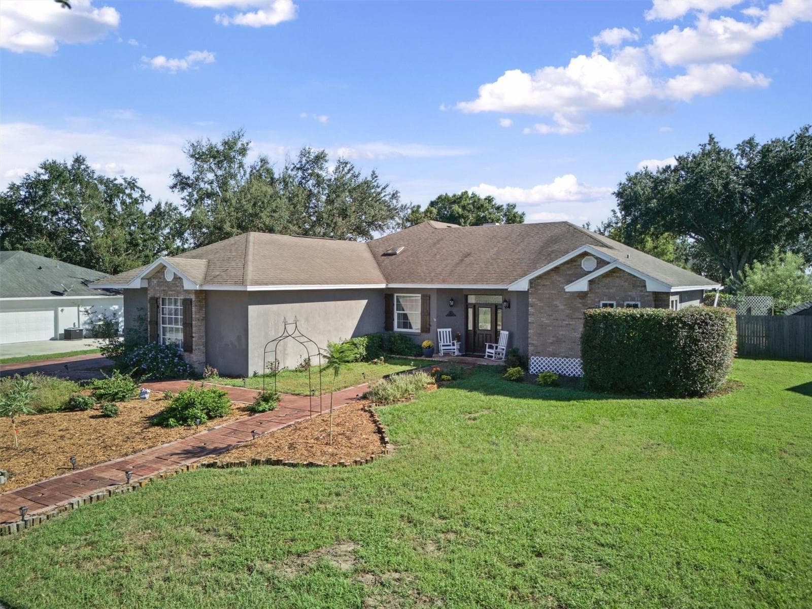 Front of Home - 2809 CHATSWORTH LN, LAKELAND