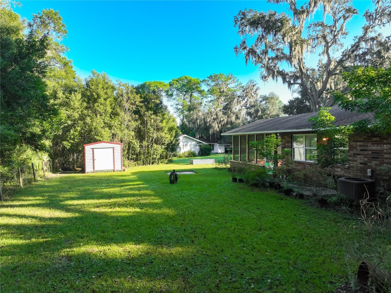 Single Family Residence at 35933 CLEAR LAKE CIR, EUSTIS, photo 51 of 58