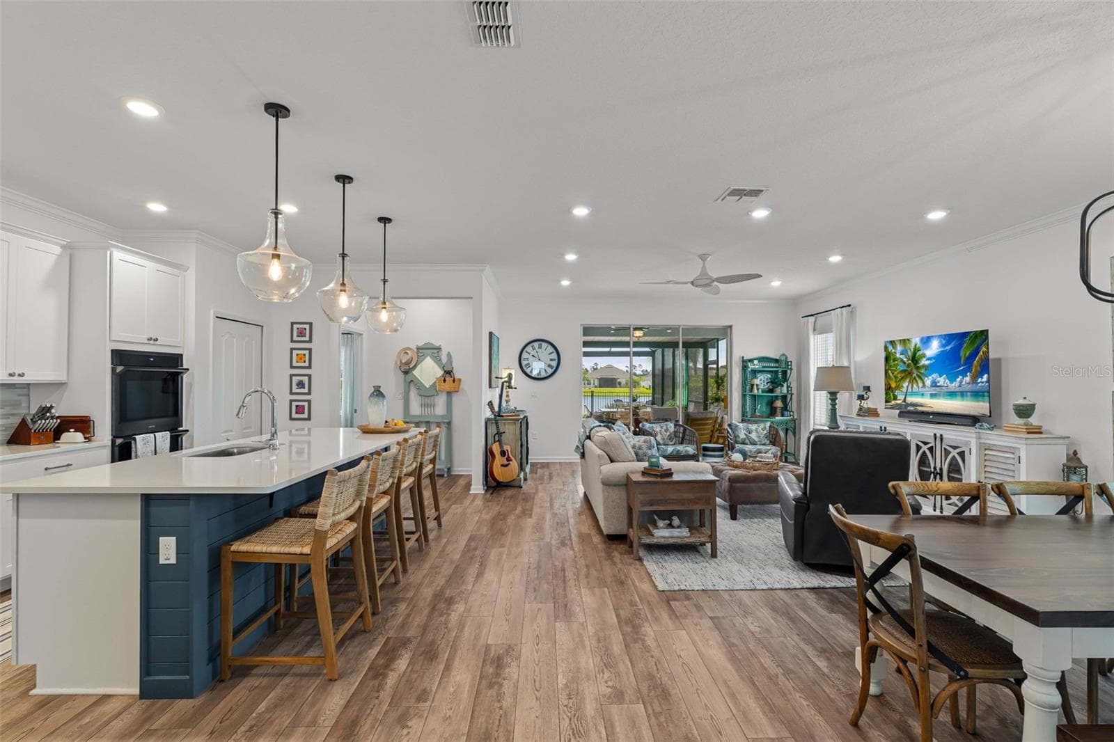 4-bed / 3-bath / 2,161 sq ft floorpan with split bedrooms, guest suite w/ ensuite, and open concept living. - 627 OCEAN JASPER DR, ST AUGUSTINE