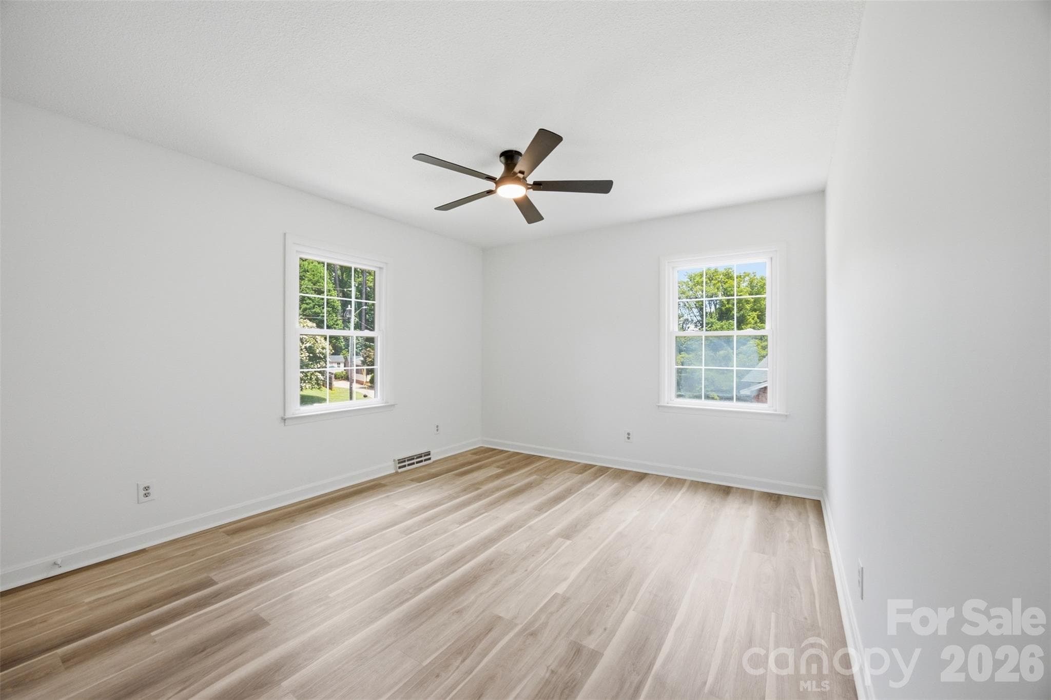 Single Family Residence at 3101 Canterberry Drive, Gastonia, photo 18 of 36