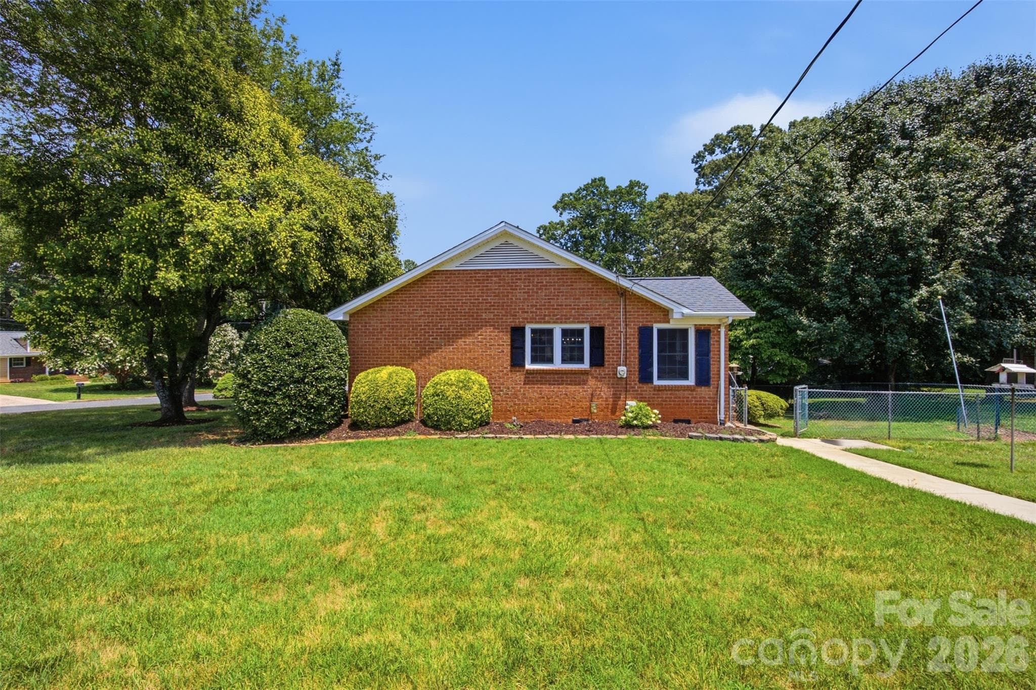 Single Family Residence at 3101 Canterberry Drive, Gastonia, photo 26 of 36