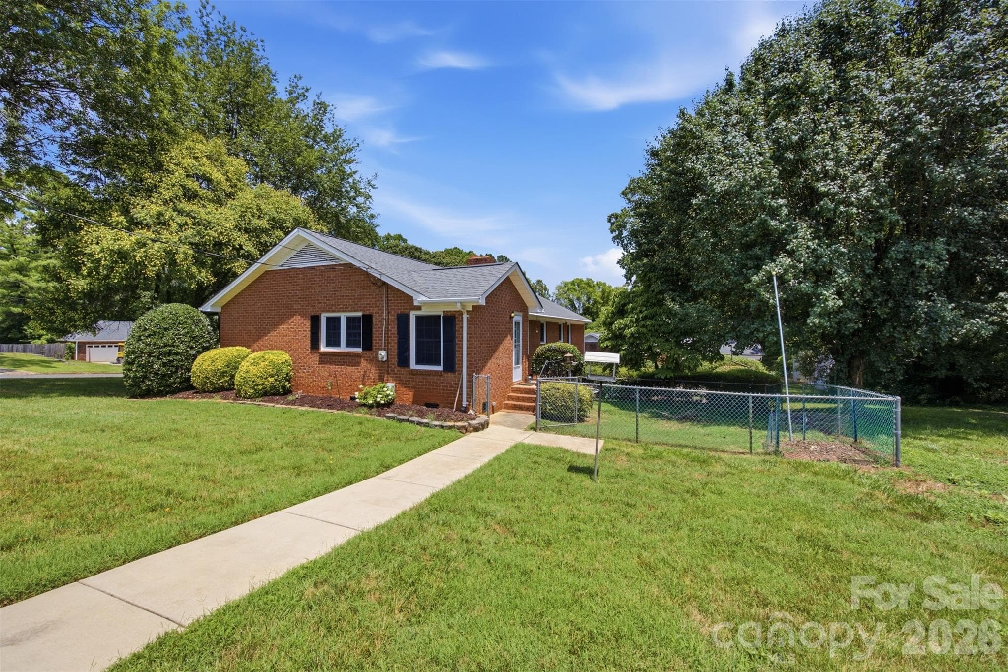 Single Family Residence at 3101 Canterberry Drive, Gastonia, photo 27 of 36