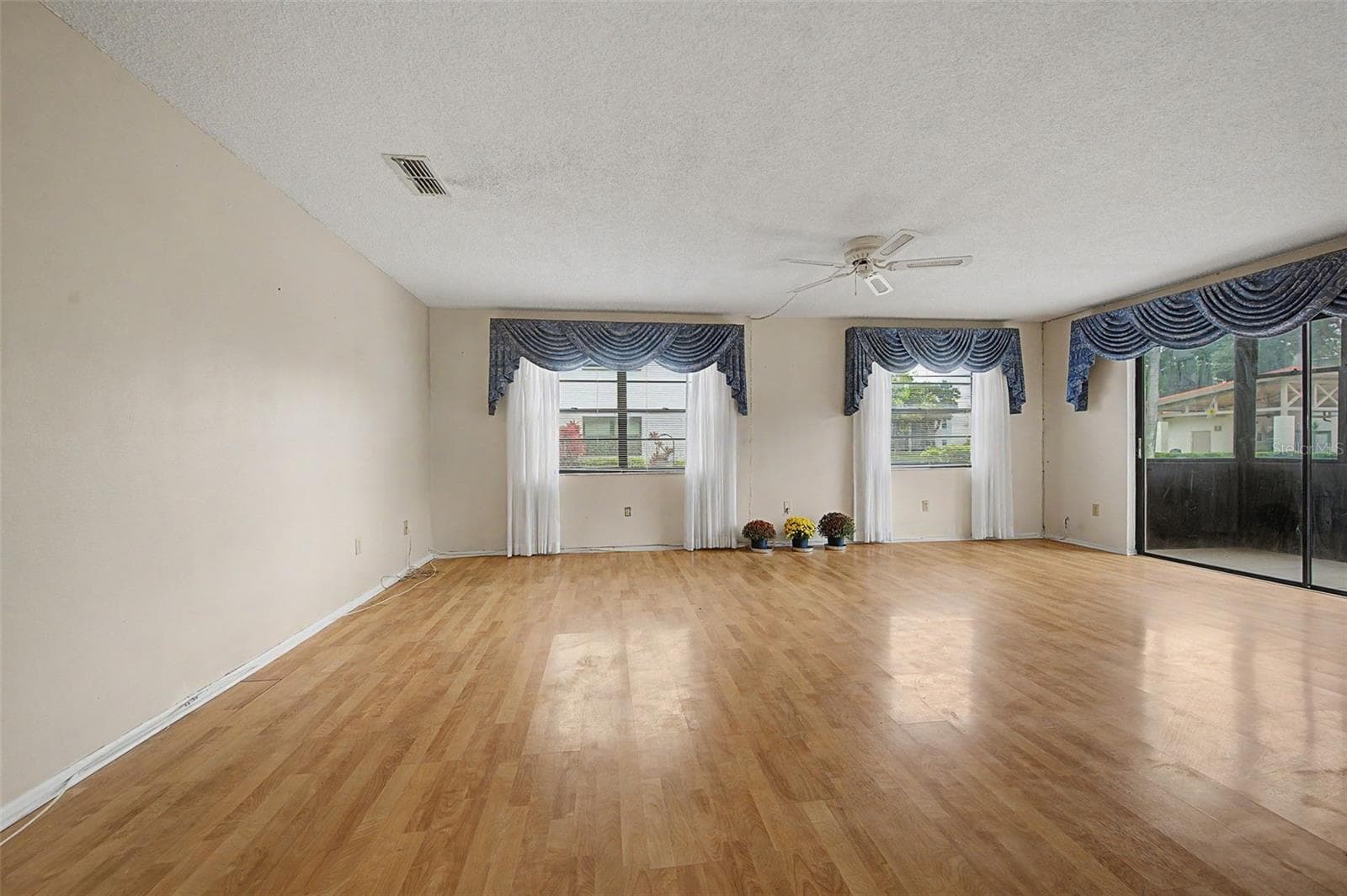 Condominium at 7951 58TH AVE N #112, ST PETERSBURG, photo 6 of 45