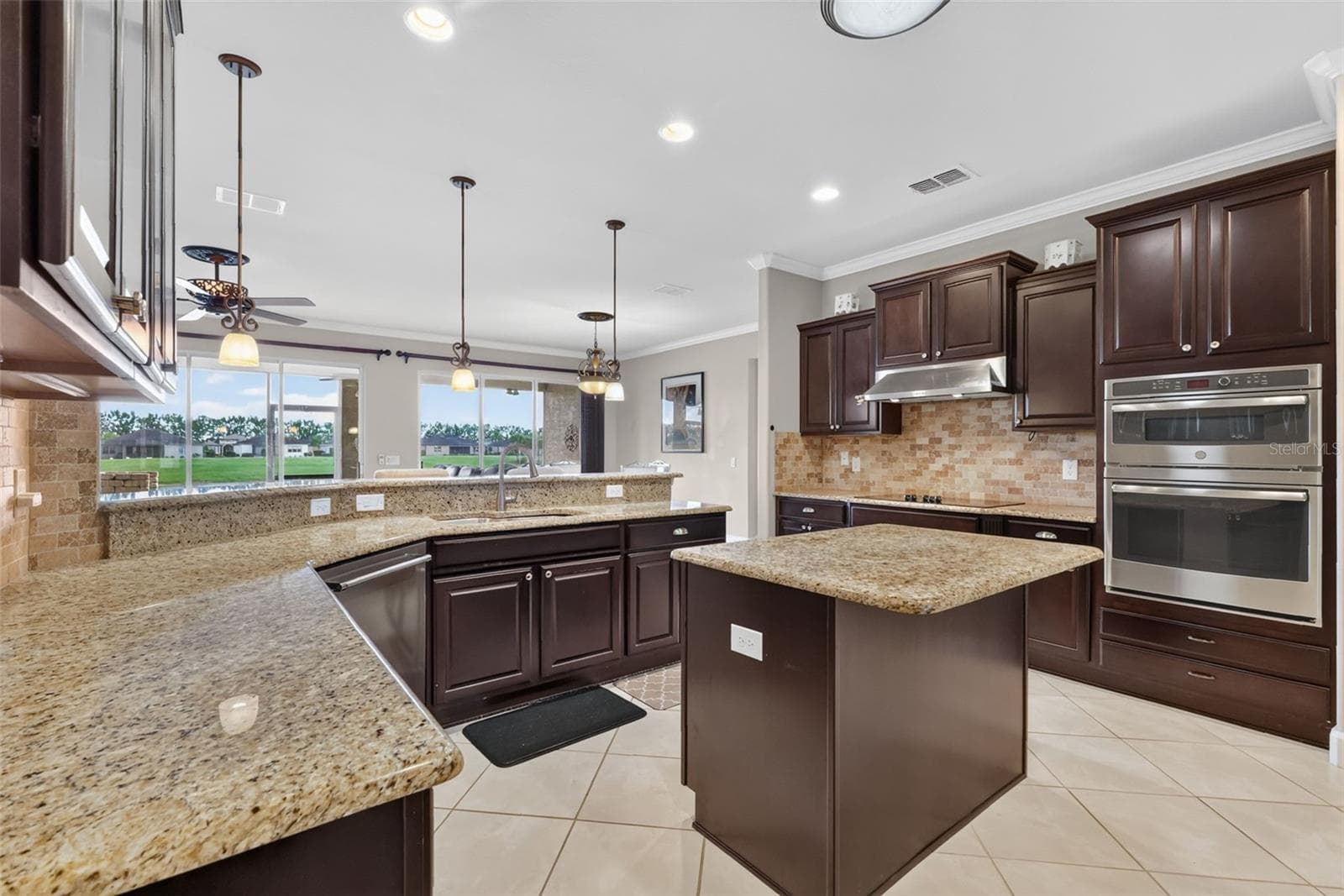 Single Family Residence at 9518 SW 70TH LOOP, OCALA, photo 7 of 40