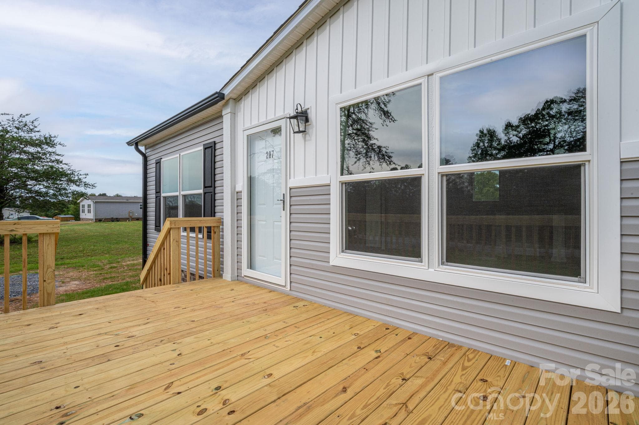 Single Family Residence at 207 Grassy Field Court, Lawndale, photo 42 of 43