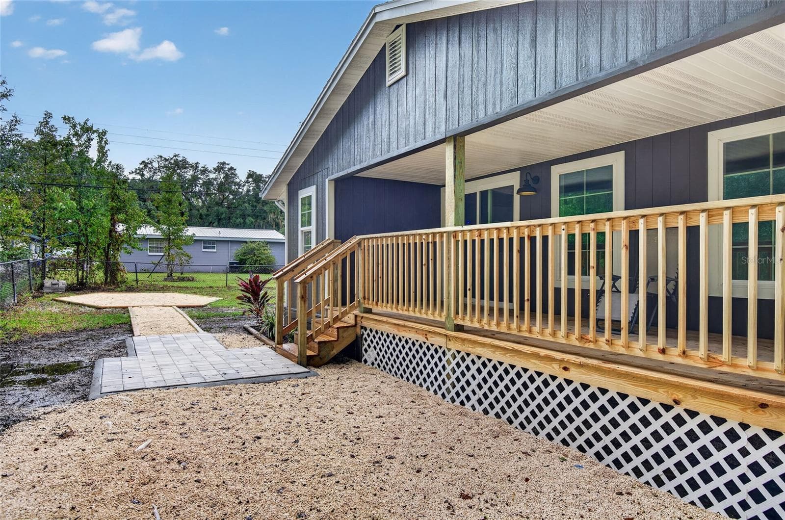 Single Family Residence at 210 C ST, BROOKSVILLE, photo 3 of 40