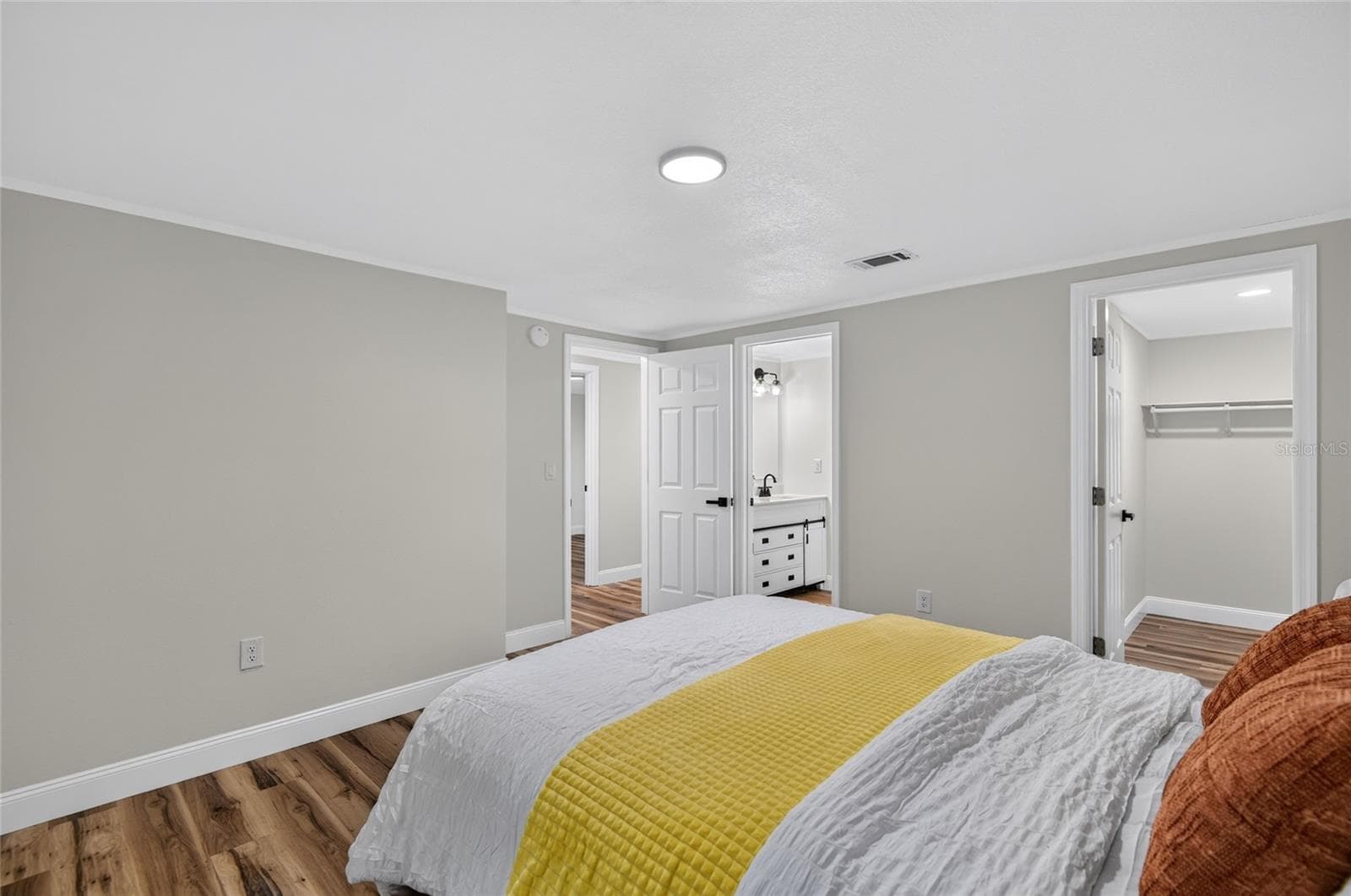 Single Family Residence at 210 C ST, BROOKSVILLE, photo 23 of 40