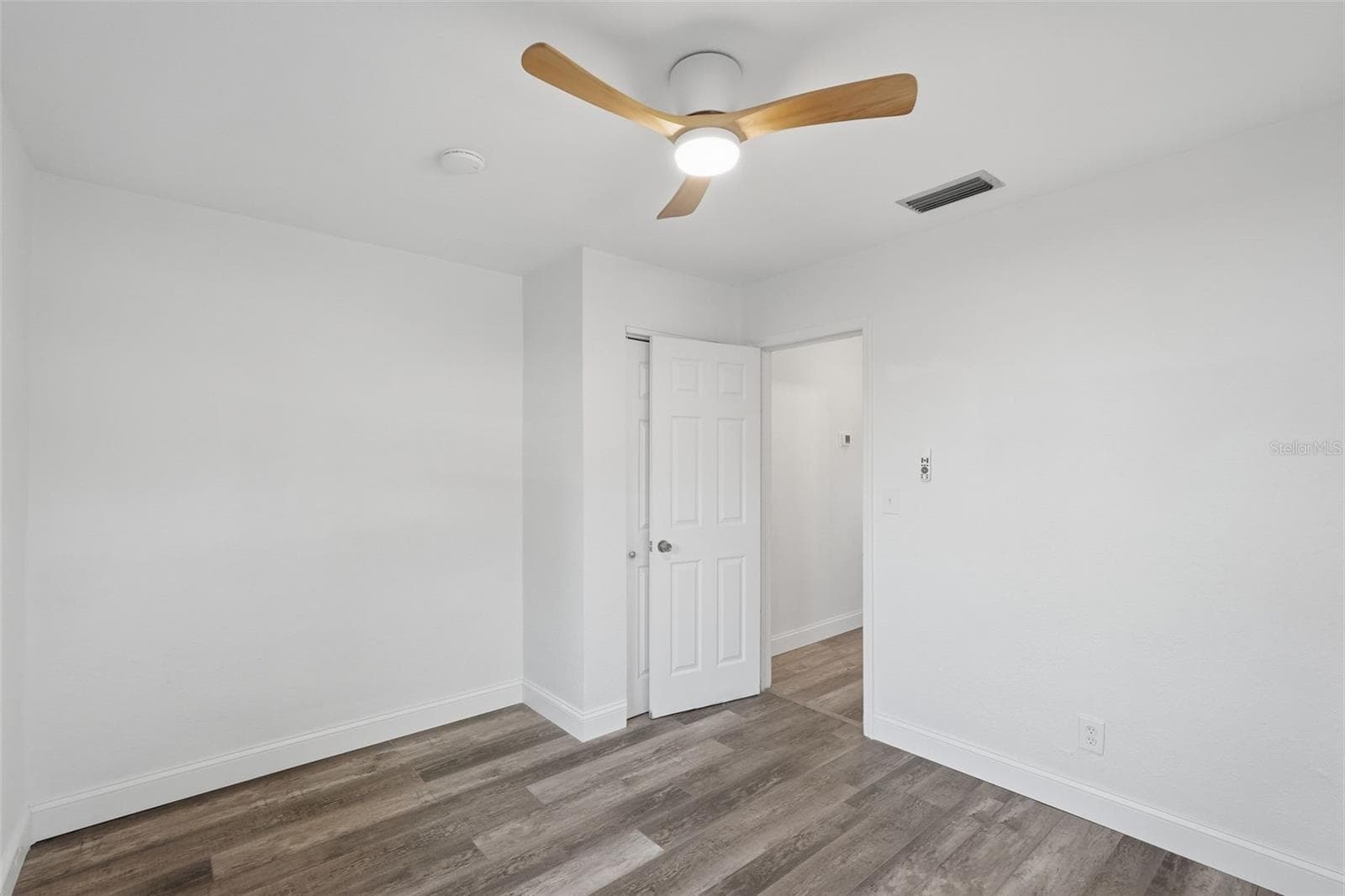 Single Family Residence at 5124 19TH ST N, ST PETERSBURG, photo 17 of 25