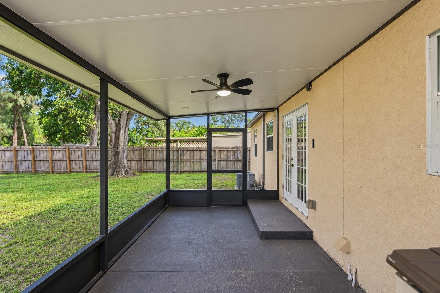 Single Family Residence at 5124 19TH ST N, ST PETERSBURG, photo 19 of 25