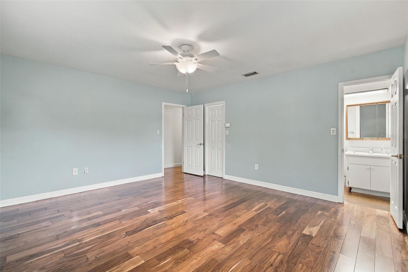 Single Family Residence at 105 ASHBROOK DR, BRANDON, photo 38 of 93