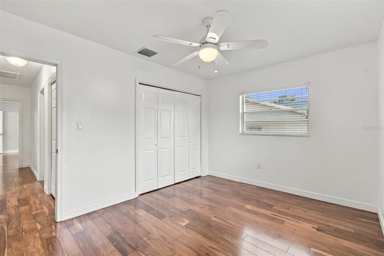 Single Family Residence at 105 ASHBROOK DR, BRANDON, photo 50 of 93