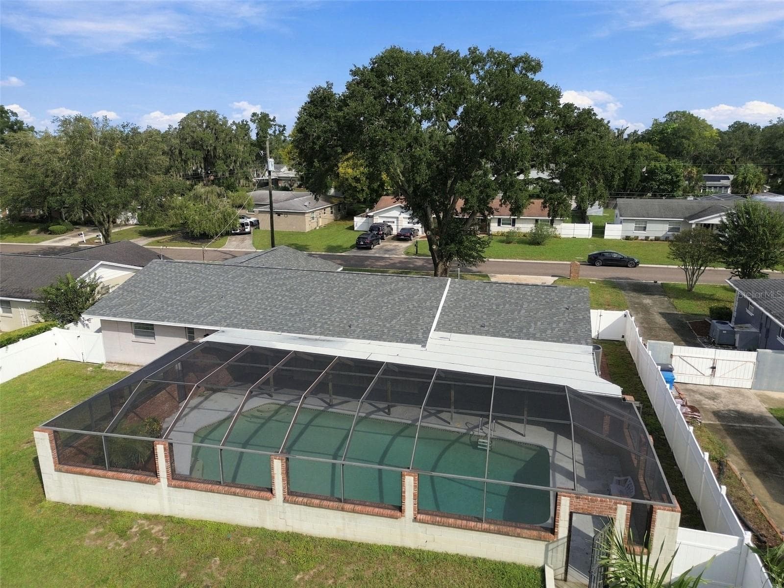 Single Family Residence at 105 ASHBROOK DR, BRANDON, photo 93 of 93