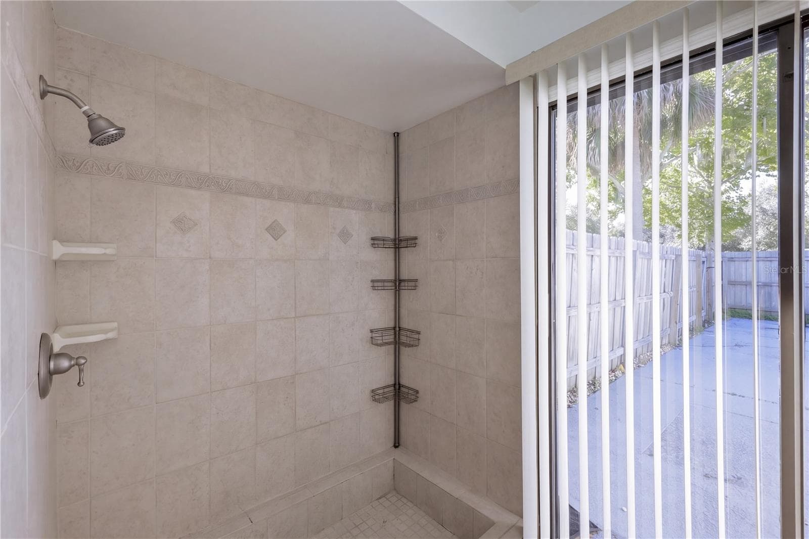 Master Bathroom Shower - 954 NIBLICK DR, CASSELBERRY