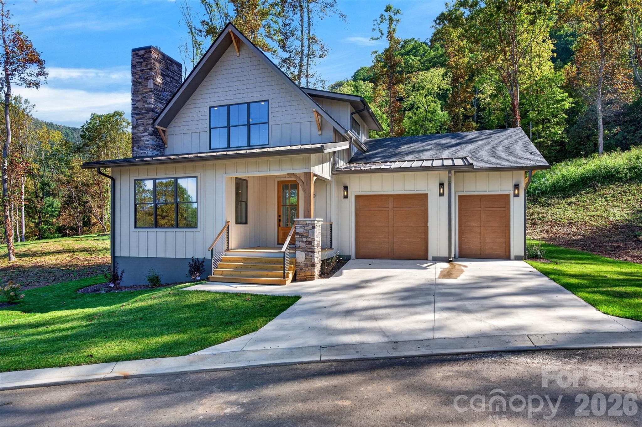100 Bear Tree Cove