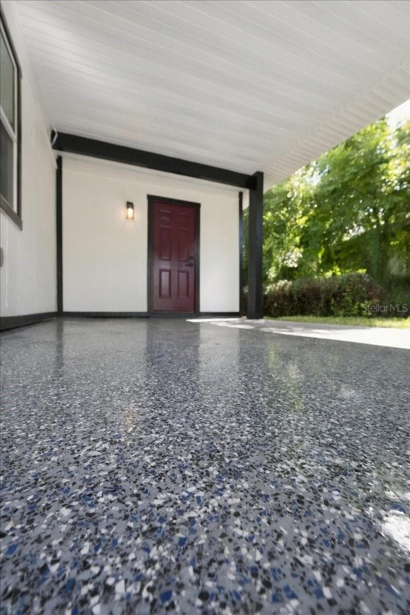 Single Family Residence at 240 WESTWOOD AVE, WINTER HAVEN, photo 9 of 64