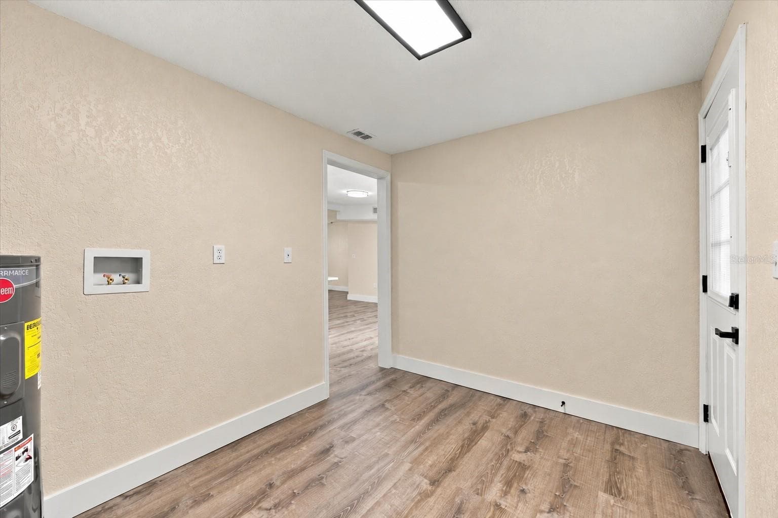 Single Family Residence at 240 WESTWOOD AVE, WINTER HAVEN, photo 24 of 64