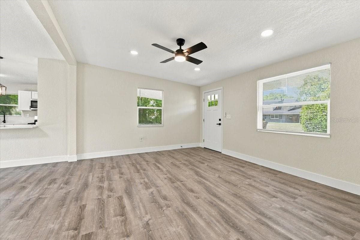 Single Family Residence at 240 WESTWOOD AVE, WINTER HAVEN, photo 42 of 64