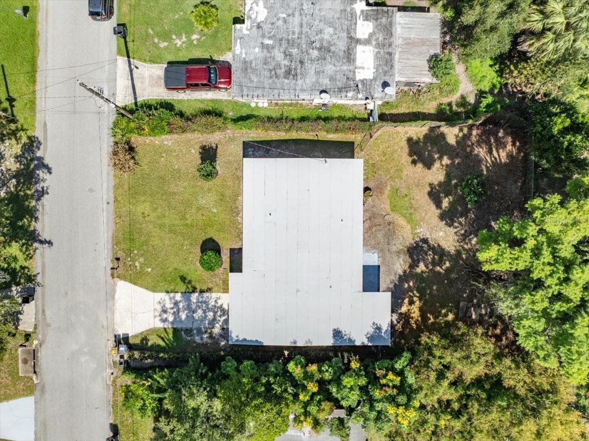 Single Family Residence at 240 WESTWOOD AVE, WINTER HAVEN, photo 61 of 64