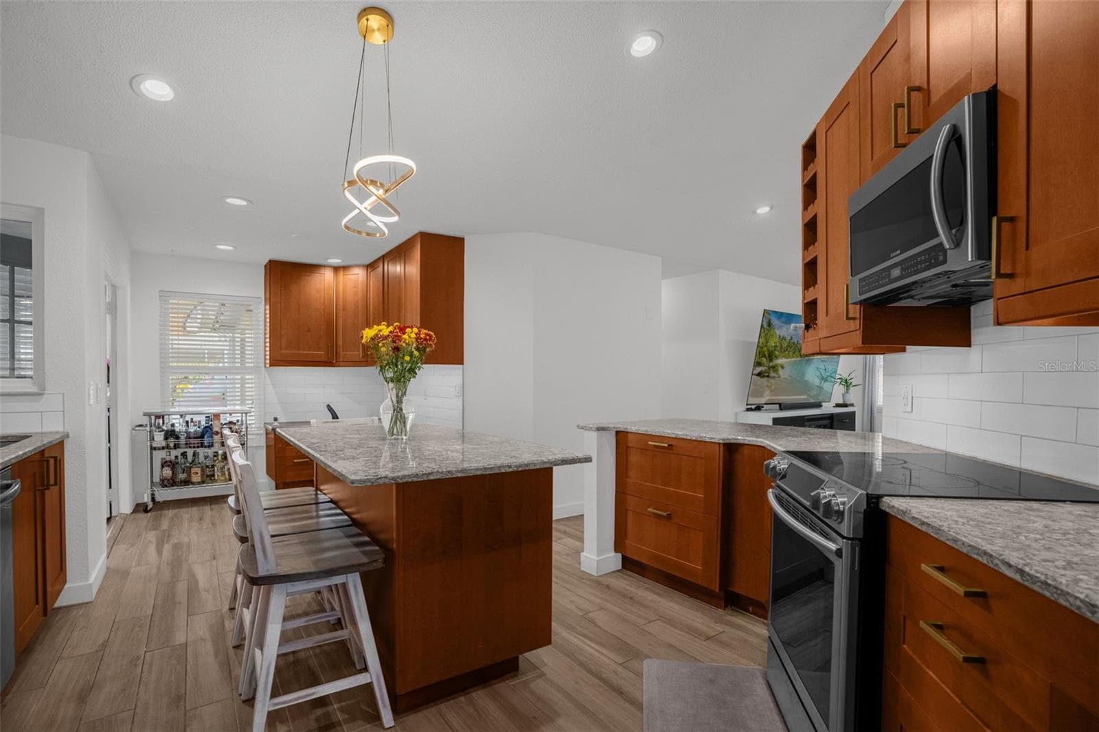 Single Family Residence at 2174 SHADYHILL TER, WINTER PARK, photo 5 of 41