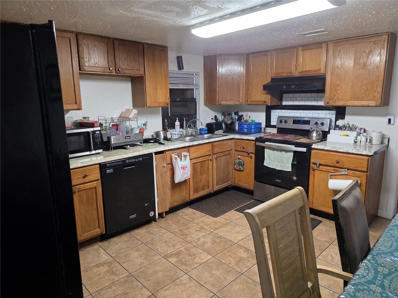 Single Family Residence at 3708 E YUKON ST, TAMPA, photo 4 of 8