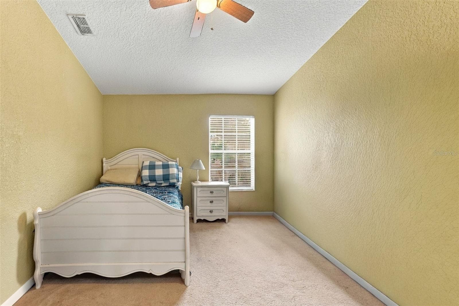 Townhouse at 2521 STOCKTON DR, SANFORD, photo 22 of 36