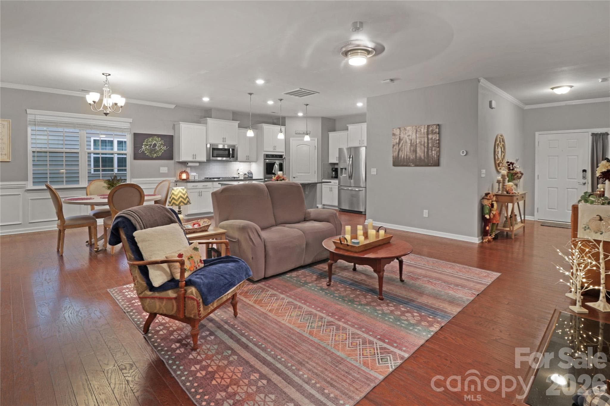 Open Concept - 1929 Napa Valley Drive, Waxhaw