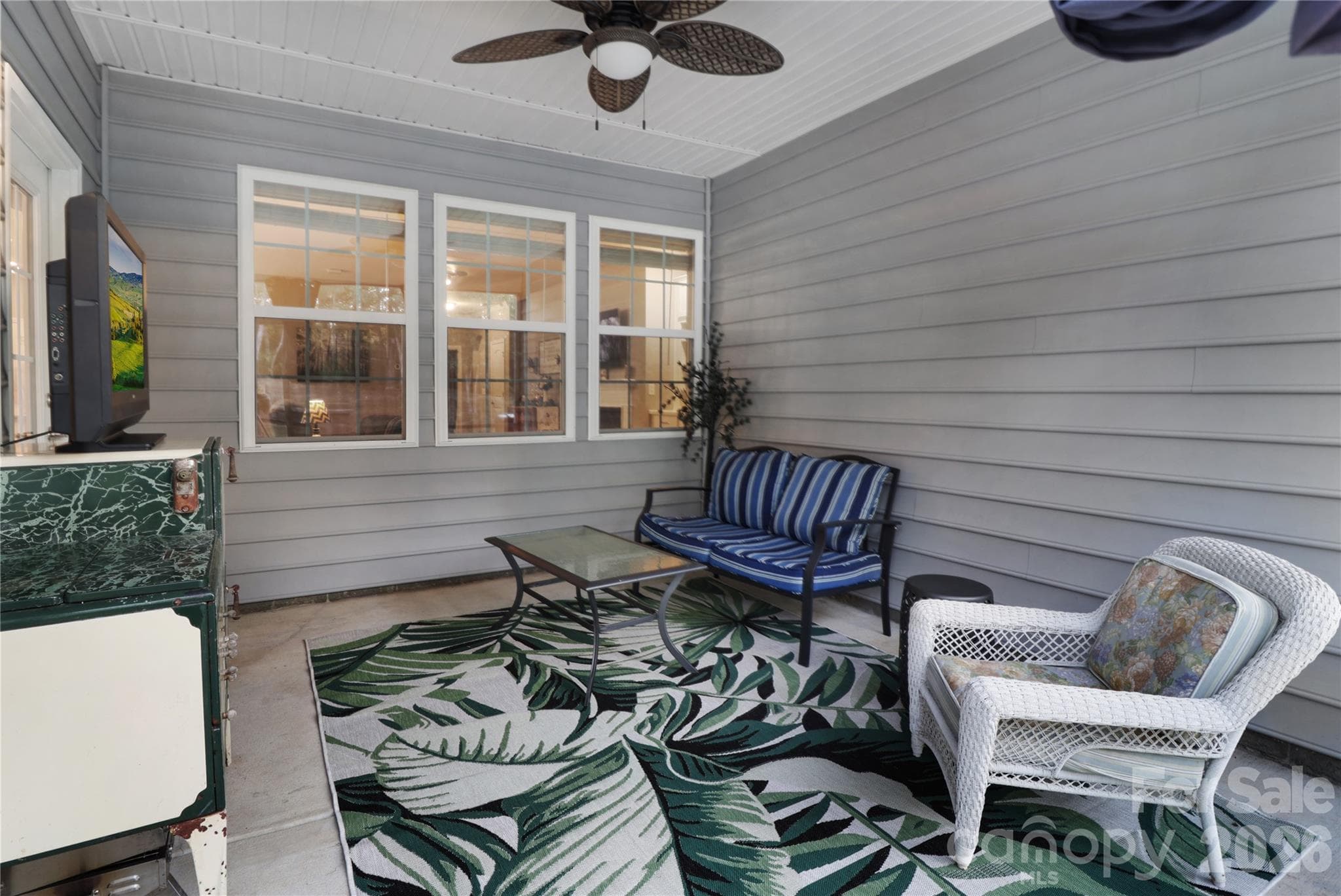Screened In Patio - 1929 Napa Valley Drive, Waxhaw