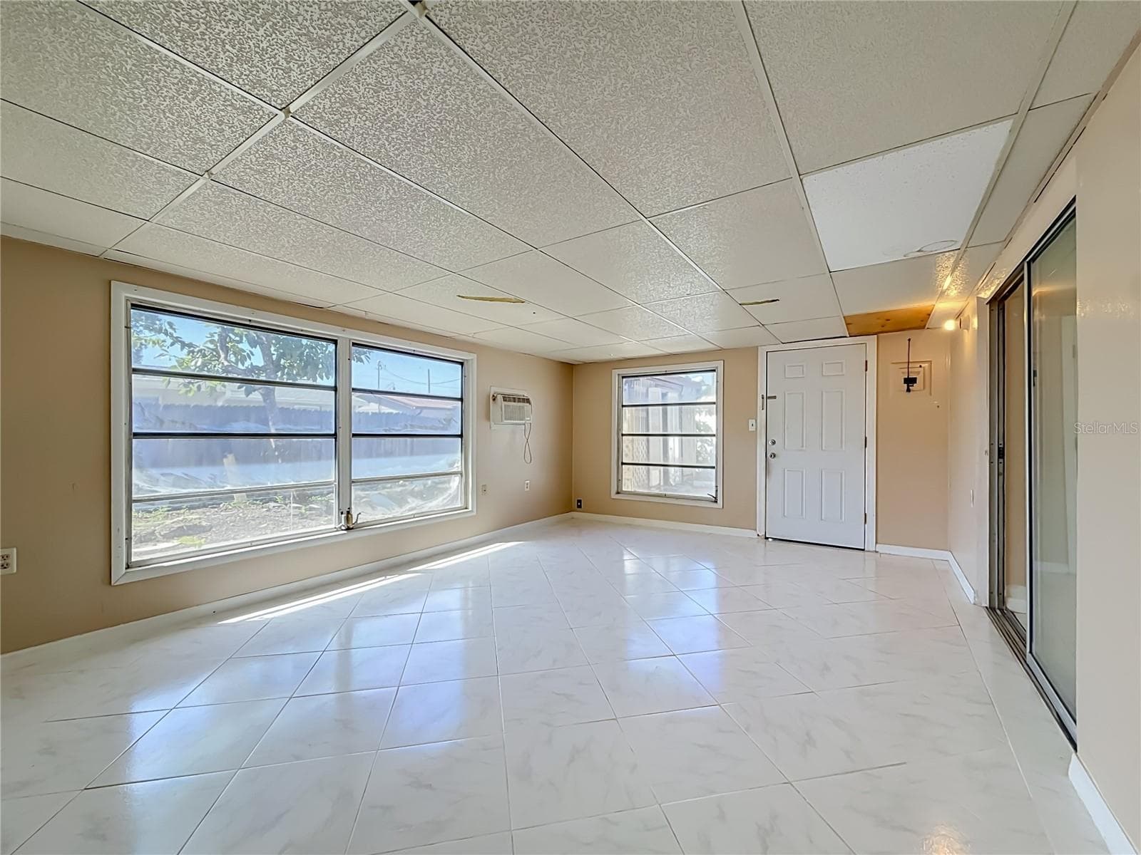 Single Family Residence at 1153 CHANCELLOR DR, HOLIDAY, photo 23 of 80