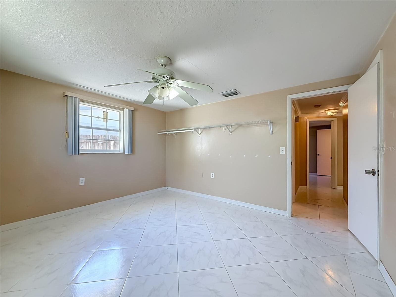 Single Family Residence at 1153 CHANCELLOR DR, HOLIDAY, photo 28 of 80