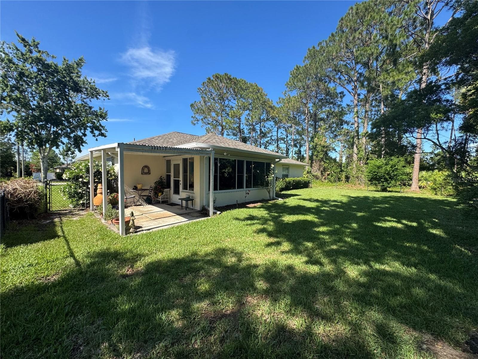 Single Family Residence at 3 FELWOOD LN, PALM COAST, photo 21 of 24