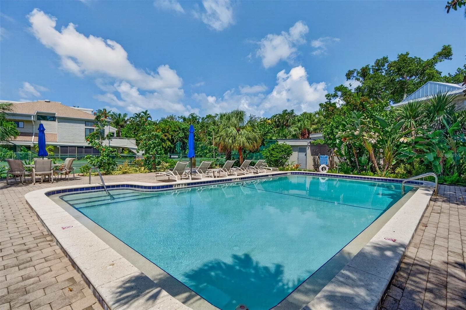 Single Family Residence at 677 LANDS END DR, LONGBOAT KEY, photo 34 of 39