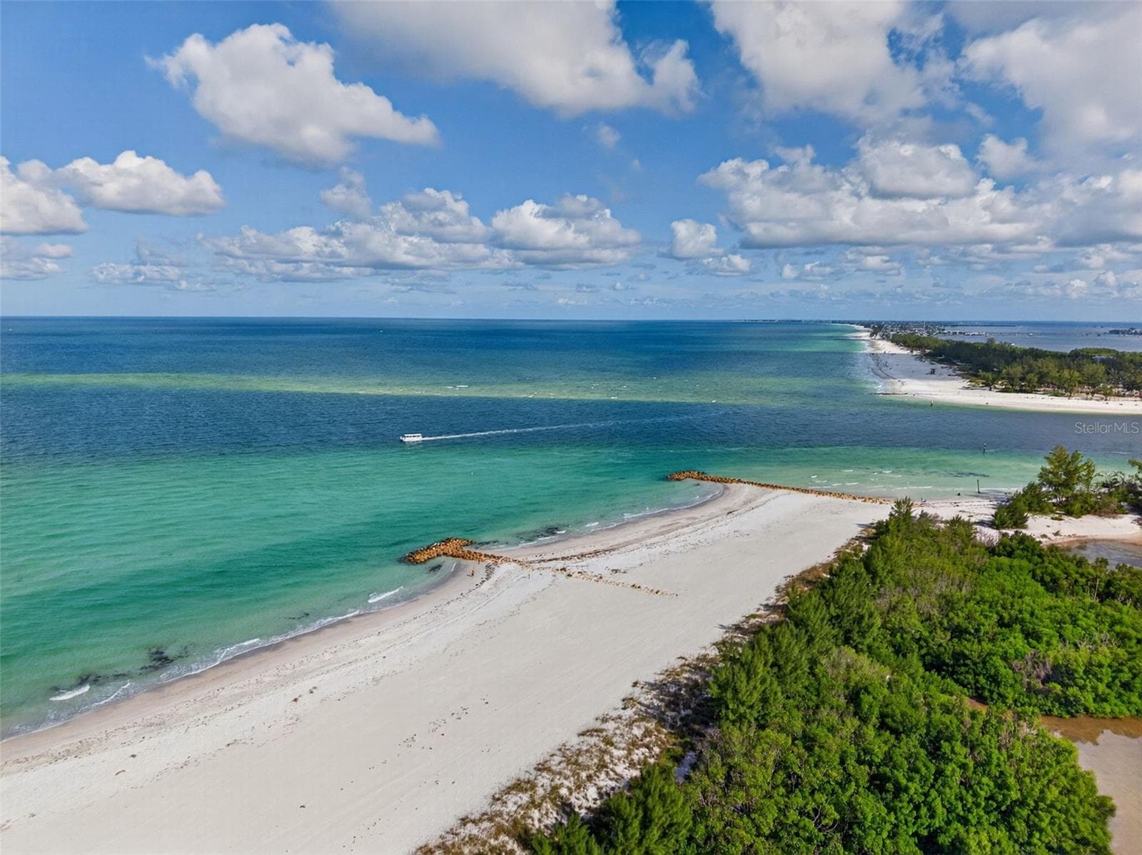 Single Family Residence at 677 LANDS END DR, LONGBOAT KEY, photo 38 of 39