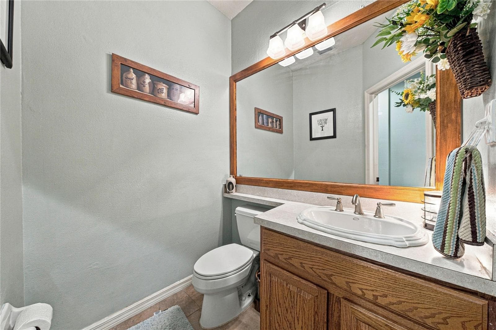 Single Family Residence at 6010 KESTREL POINT AVE, LITHIA, photo 21 of 84