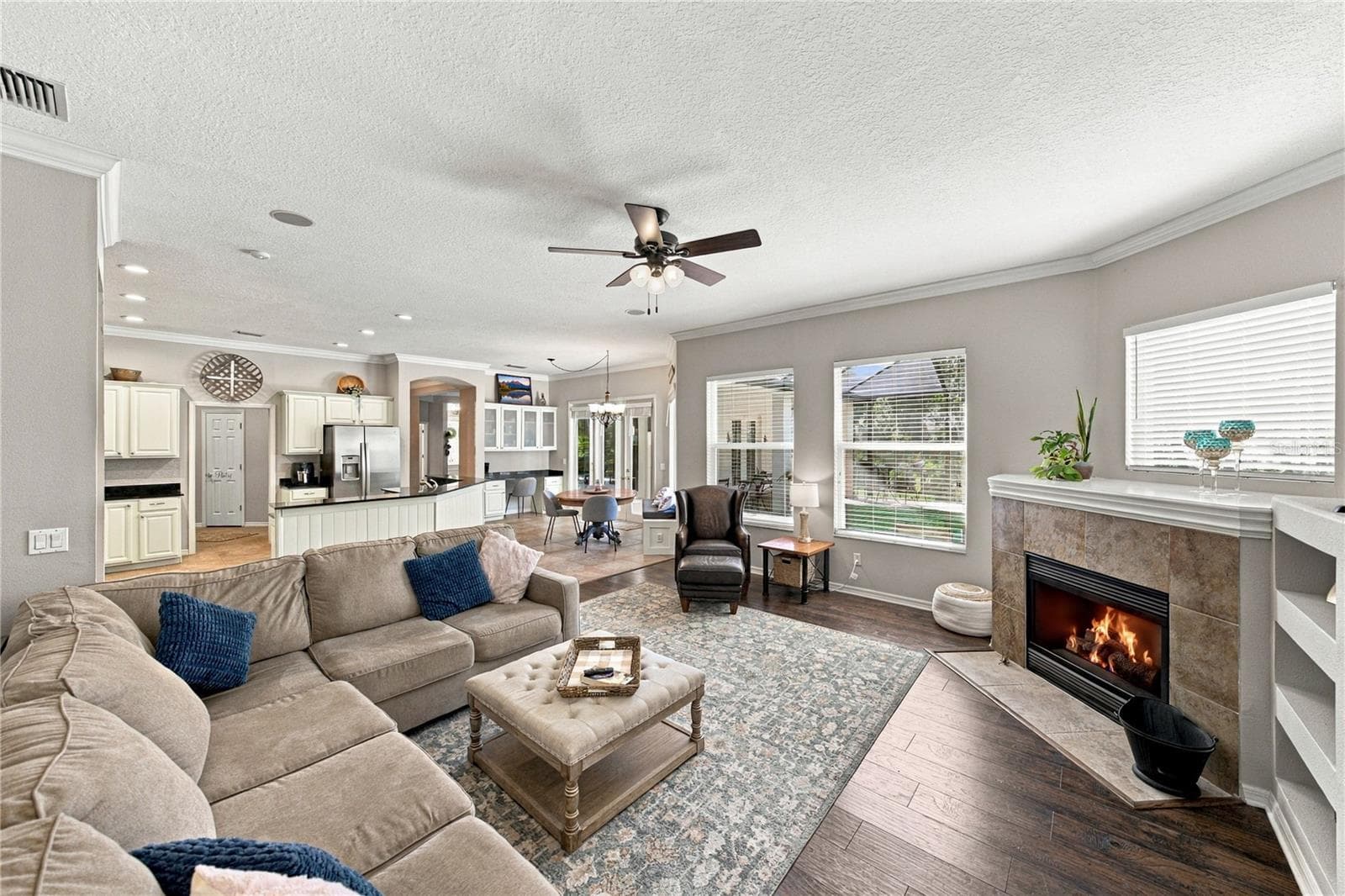 Single Family Residence at 6010 KESTREL POINT AVE, LITHIA, photo 34 of 84