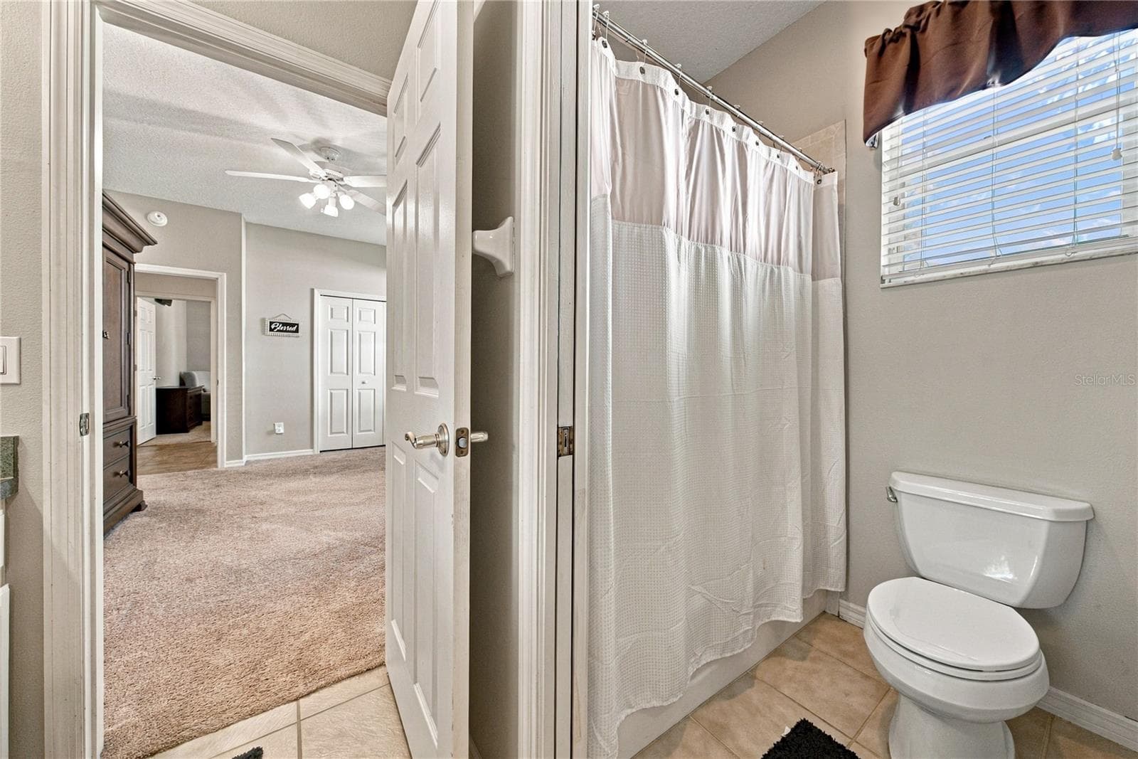 Single Family Residence at 6010 KESTREL POINT AVE, LITHIA, photo 39 of 84
