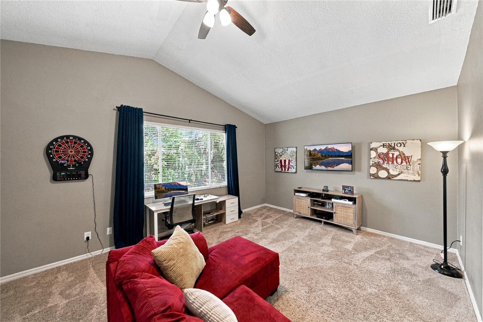 Single Family Residence at 6010 KESTREL POINT AVE, LITHIA, photo 48 of 84
