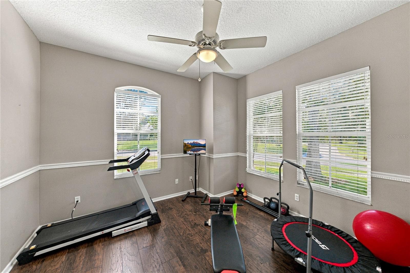 Single Family Residence at 6010 KESTREL POINT AVE, LITHIA, photo 59 of 84