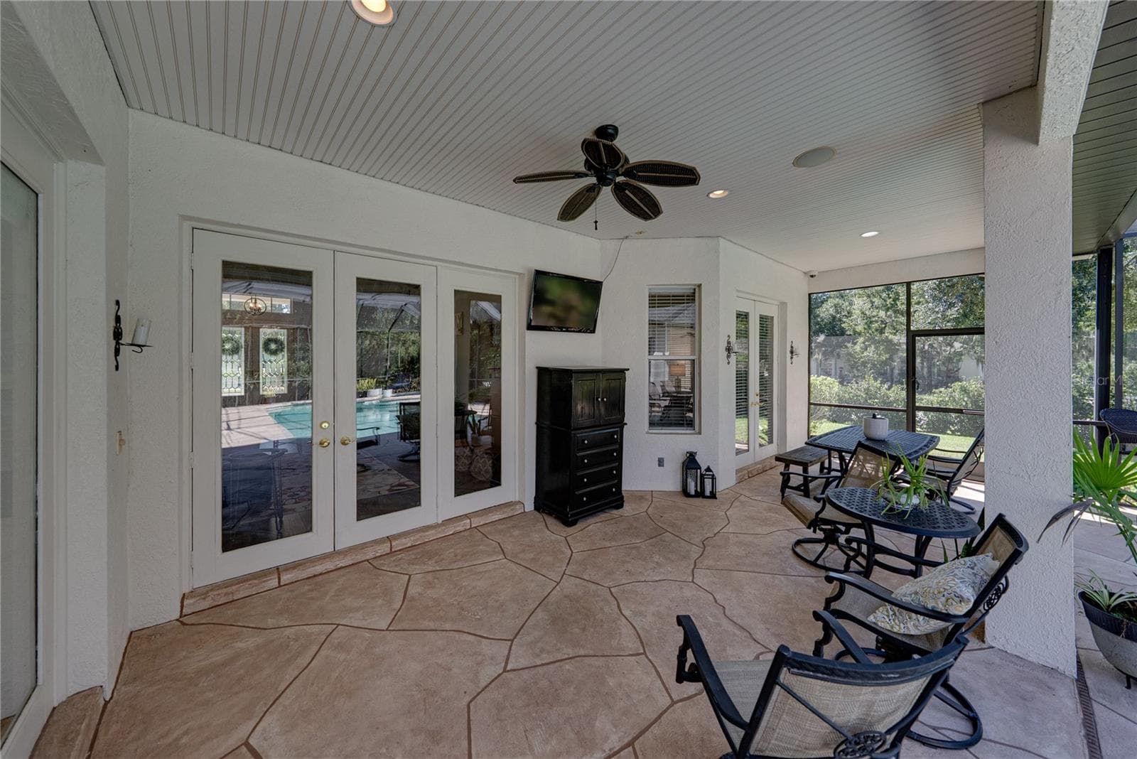 Single Family Residence at 6010 KESTREL POINT AVE, LITHIA, photo 60 of 84