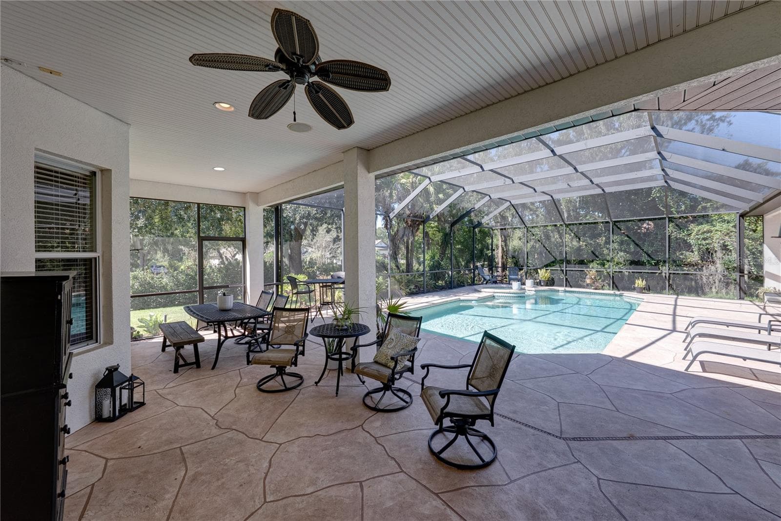 Single Family Residence at 6010 KESTREL POINT AVE, LITHIA, photo 61 of 84