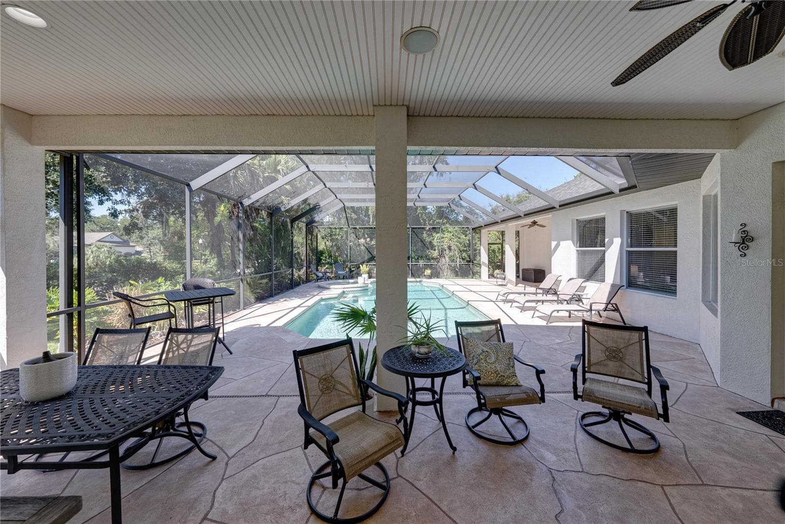 Single Family Residence at 6010 KESTREL POINT AVE, LITHIA, photo 62 of 84