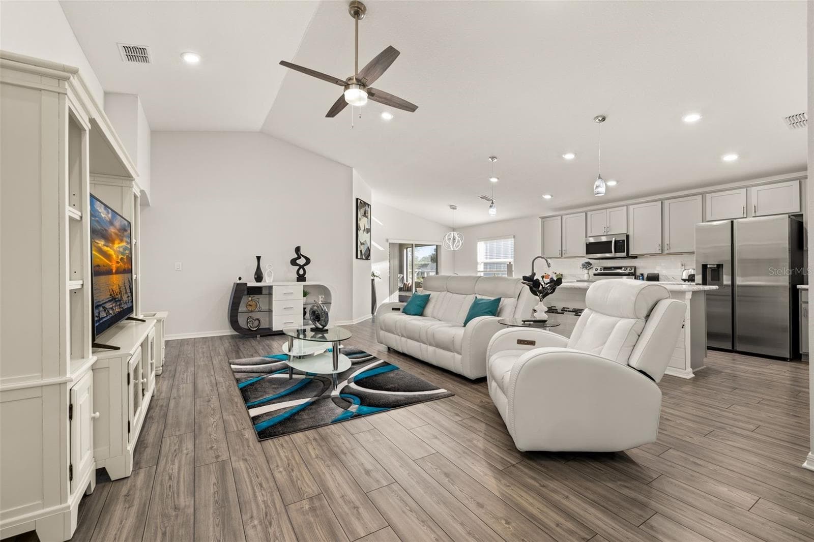 Single Family Residence at 708 DAPHNE DR, POLK CITY, photo 13 of 70