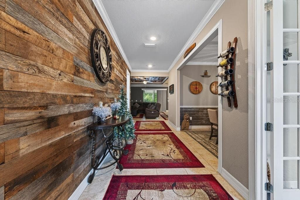 Single Family Residence at 18431 CORTES CREEK BLVD, SPRING HILL, photo 4 of 49