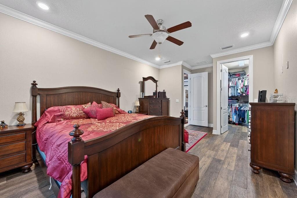 Single Family Residence at 18431 CORTES CREEK BLVD, SPRING HILL, photo 25 of 49