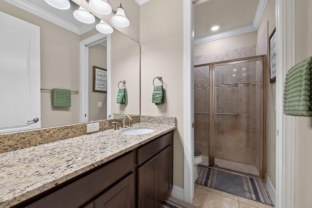 Single Family Residence at 18431 CORTES CREEK BLVD, SPRING HILL, photo 32 of 49