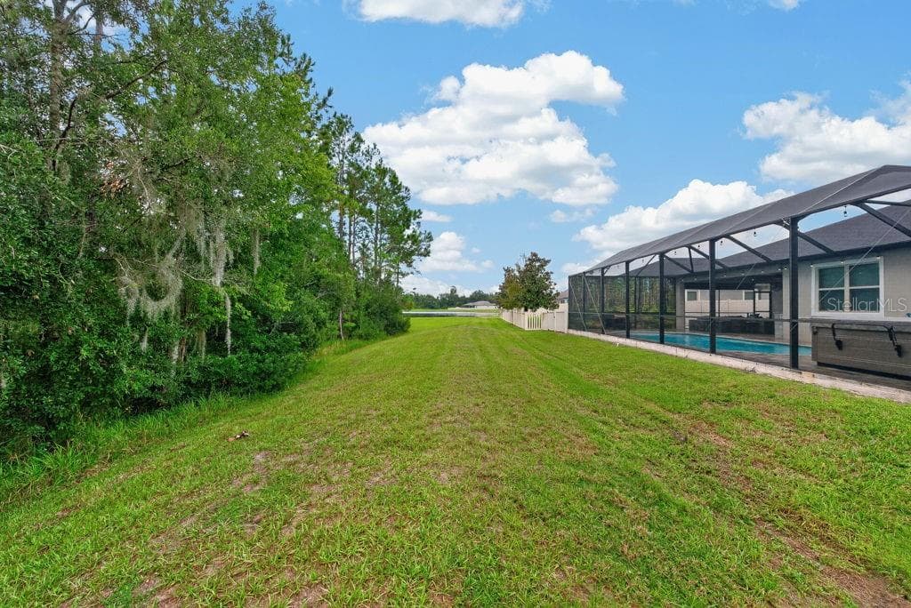 Single Family Residence at 18431 CORTES CREEK BLVD, SPRING HILL, photo 47 of 49