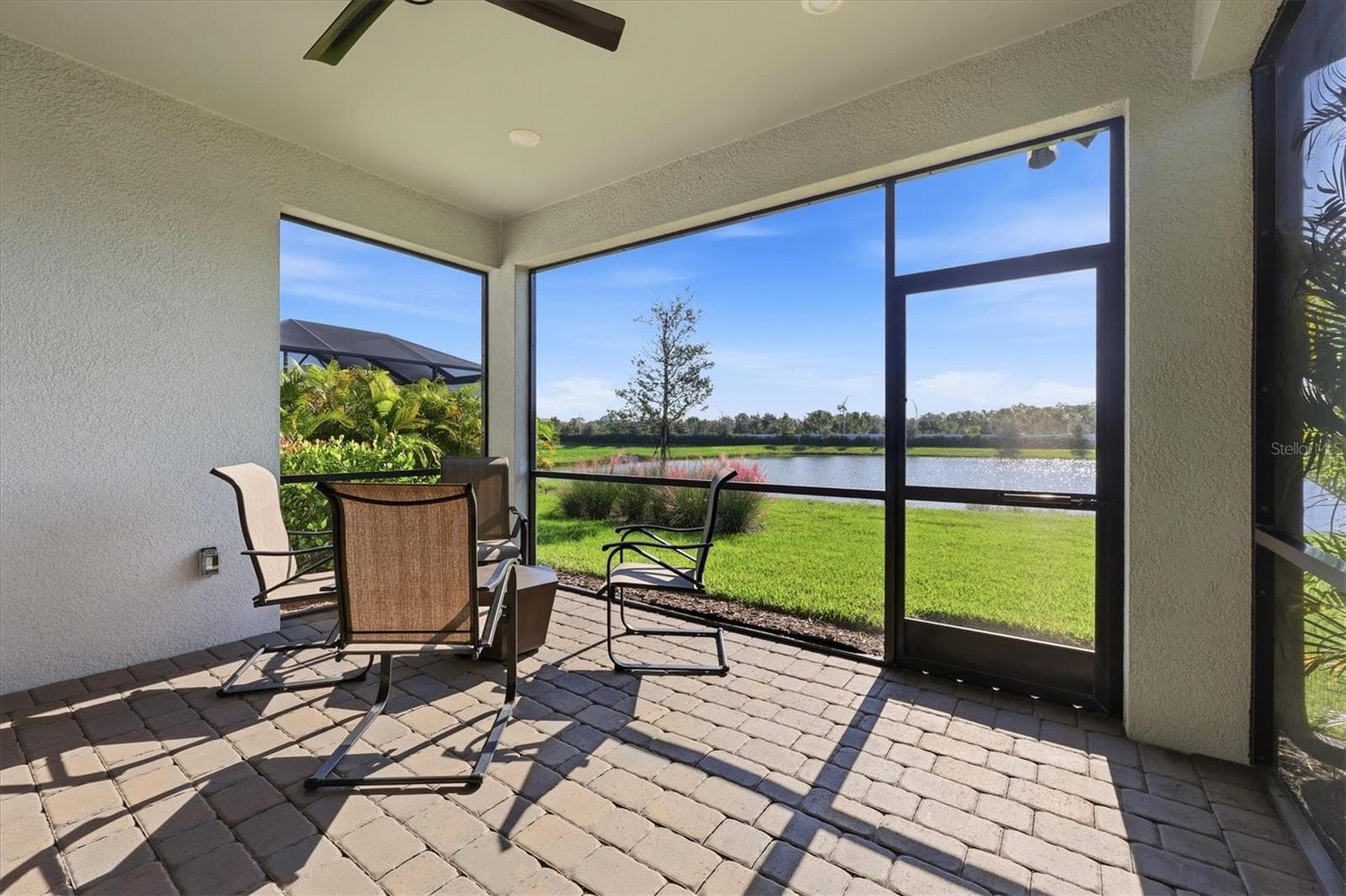 Single Family Residence at 6247 BAYWOOD CT, LAKEWOOD RANCH, photo 26 of 48